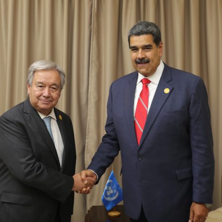 Ni el Gobierno venezolano ni Naciones Unidas han ofrecido más detalles sobre lo conversado en esta reunión.
