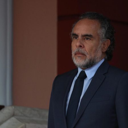 Benedetti culpa a "la rabia y el trago" por sus amenazas de revelar secretos de Petro
