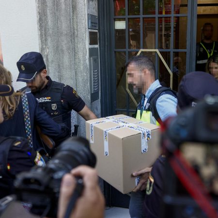 Allanaron oficina de Rodríguez Zapatero
