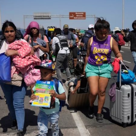 México y Colombia convocarán a una conferencia sobre migración en mayo