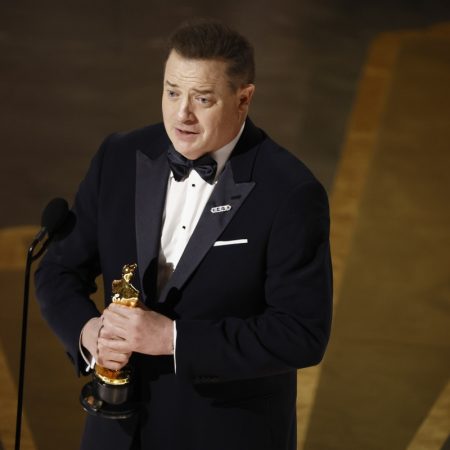 Brendan Fraser ganó el Oscar a mejor actor por  'The Whale'. Foto EFE