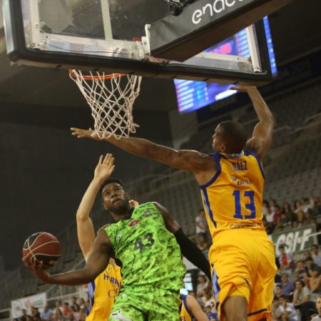 Néstor Colmenares fue uno de los mejores de Guaros en el cierre del torneo./Foto: Prensa Guaros