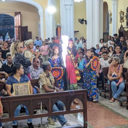 Celebración del día de La Chinita en Valencia 2