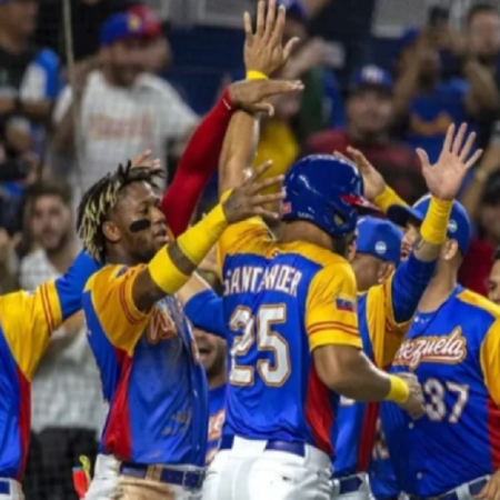 Venezuela nunca ha logrado llegar hasta la fina en el Clásico Mundial de Beisbol | Foto Archivo