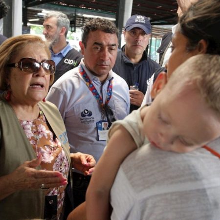 La presidenta de la comisión de la CIDH se reunió en Cúcuta con los familiares de presos políticos. Foto EFE