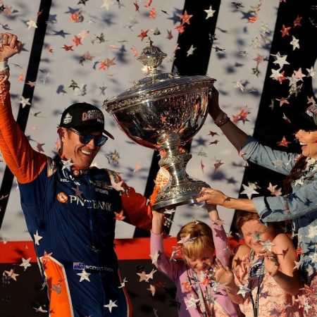 Scott Dixon (Chip Ganassi) se coronó campeón de la IndyCar por quinta vez en su carrera después de la última carrera de la temporada/Foto: AFP
