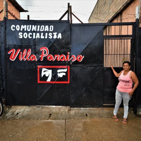 Inundados de problemas y sin solución a la vista sobreviven vecinos de Villa Paraíso (+Fotos)