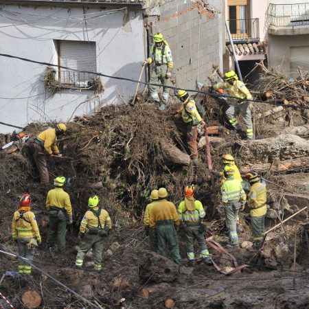 Nicolás Maduro ofrece ayuda a España ante las inundaciones que dejan más de 200 muertos
