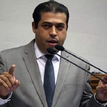 El diputado por el estado Sucre, Robert Alcalá. (Cortesía)