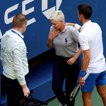 Carreño había quebrado el servicio de Novak antes del suceso. Foto EFE.