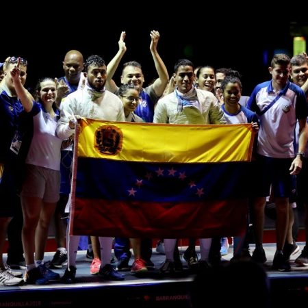 Venezuela se llevó el oro y plata en el sable masculino con José Quintero y Eliécer Romero ./Foto: EFE