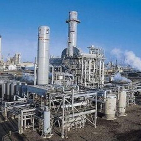 Reuters: Irán firma contrato de 110 millones de euros para reparar refinería El Palito