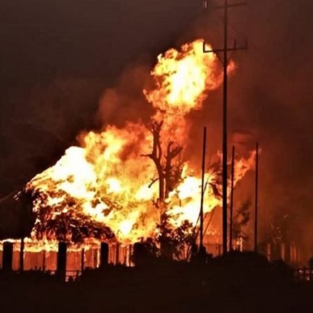 Extorsiones e incendios, las amenazas de grupos irregulares a productores en Zulia. (Foto: Infobae)