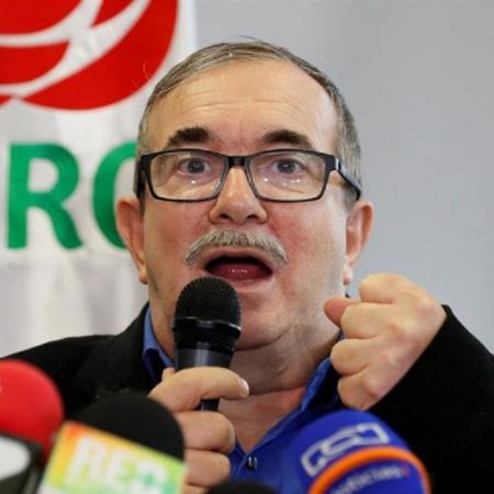 El presidente del partido FARC, Rodrigo Londoño. (Foto EFE)