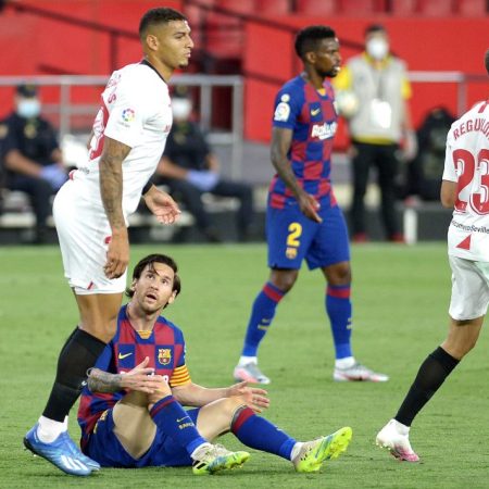 Enfrentamiento entre Diego Carlos y Lionel Messi fue los mas notorio del encuentro (Foto Cortesía AFP)