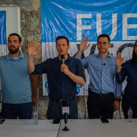 Alcalde León Jurado se incorpora a las filas políticas de Fuerza Vecinal