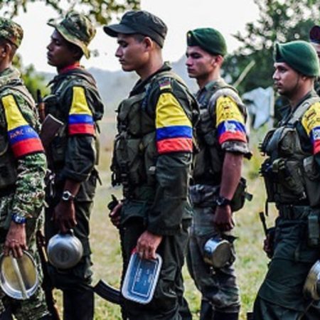 Uno de los mayores acuerdos alcanzados hasta el momento es el compromiso del EMC de renunciar al secuestro con fines económicos. Foto referencial: Insight Crime.