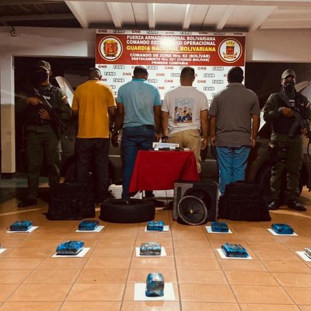 FANB detuvo a siete personas con drogas en Bolívar y Táchira