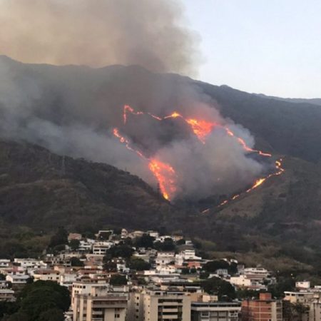 Fuego-2-avila