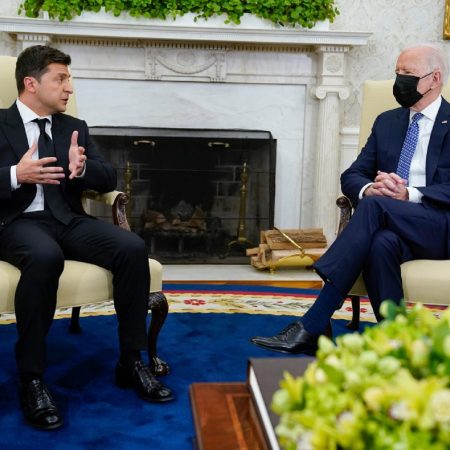 Biden hablará sobre Ucrania el viernes con varios líderes occidentales