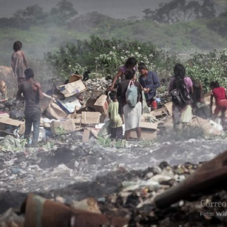 Ipys Venezuela honró la serie de reportajes “Vertederos al Límite” en la que participó El Carabobeño