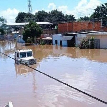Inundaciones en Aragua. (Foto: cortesía)