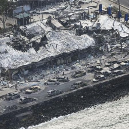 Los incendios han asolado la isla hawaiana de Maui /Foto Santa María Times