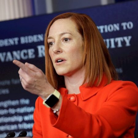 La secretaria de Prensa de la Casa Blanca Jen Psaki habla en rueda de prensa en la Casa Blanca en Washington, DC, Estados Unidos, 26 de enero de 2021. (Estados Unidos) EFE
