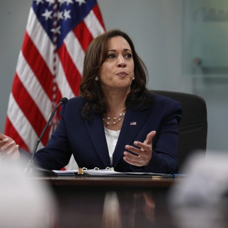 Harris anunciará mil 900 millones en inversiones privadas