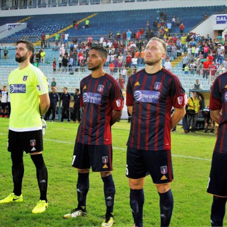 El actual monarca Monagas saltará al césped este sábado en el arranque del Torneo Apertura del fútbol venezolano./Foto: @Monagas_SC