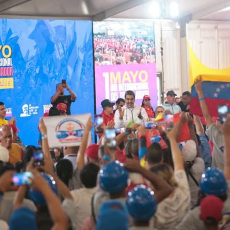 El presidente de Venezuela, Nicolás Maduro, anunció un aumento en el salario indexado a 130 dólares mensuales a partir del 1 de mayo del 2023