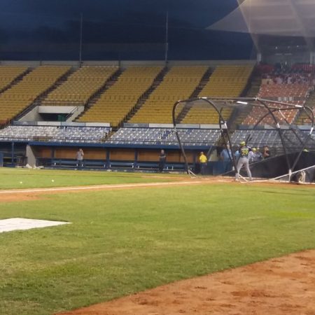 Los Navegantes del Magallanes debutarán este sábado ante Bravos. / Foto: @Magallanes_bbc