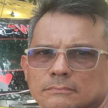 Manuel Mora