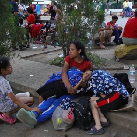 Rescatistas advierten que las necesidades humanitarias de solicitantes de asilo en Honduras se agravan