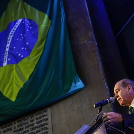 Ministro Defensa Brasil Azevedo