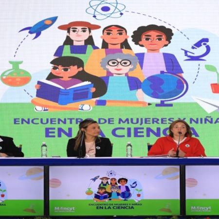 Encuentro de Mujeres en la ciencia. Foto cortesía VTV