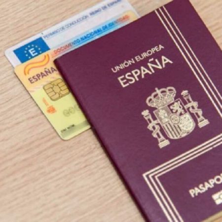 Pasaporte español