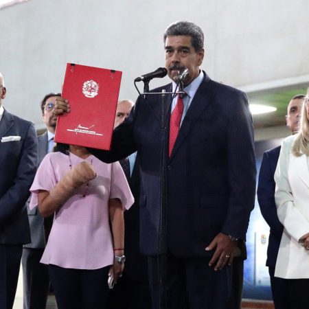 Maduro pide al Supremo que "aclare todo lo que haya que aclarar" sobre las elecciones