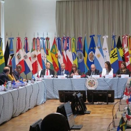 Canciller argentino hablará en la OEA de los asilados en Caracas