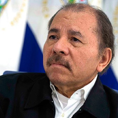 Ortega cesa a su embajador en Costa Rica