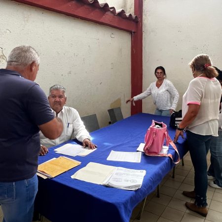 Trabajadores públicos levantan data de impagos para consignar ante la Defensoría del Pueblo