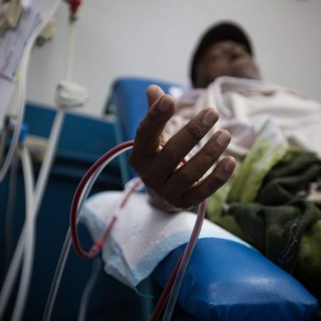 En riesgo salud de unos 800 pacientes renales en Carabobo
