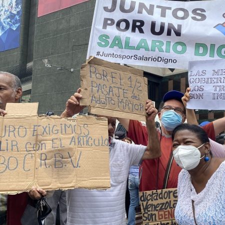 Trabajadores exigen