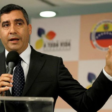 Miguel Rodríguez Torres ex ministro de Interior, Justicia y Paz (Foto archivo).