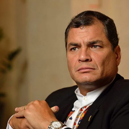 Correa ve "gravísimo" que ente electoral rechace su candidatura a vice de Ecuador