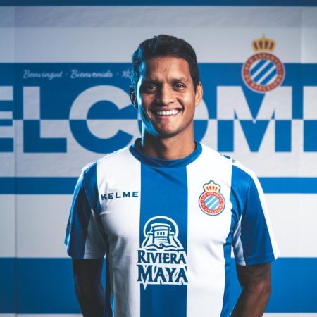 El venezolano jugará una temporada con el Espanyol en condición de cedido por parte del Málaga. / @RCDEspanyol