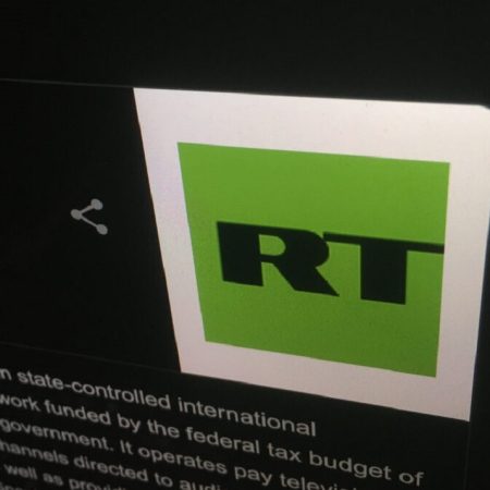 Oficialismo rechaza las sanciones de EE.UU. contra medios y periodistas rusos