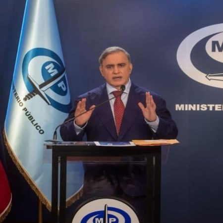 Fiscal Saab arremete contra Noticias Caracol