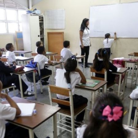 Clases presenciales motiva a los niños a aprender/Foto Archivo
