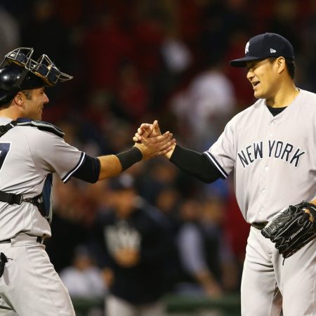El japonés lanzó pelota de tres hits/ Foto: AFP